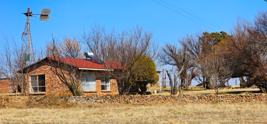 5 Bedroom Property for Sale in Reddersburg Rural Free State